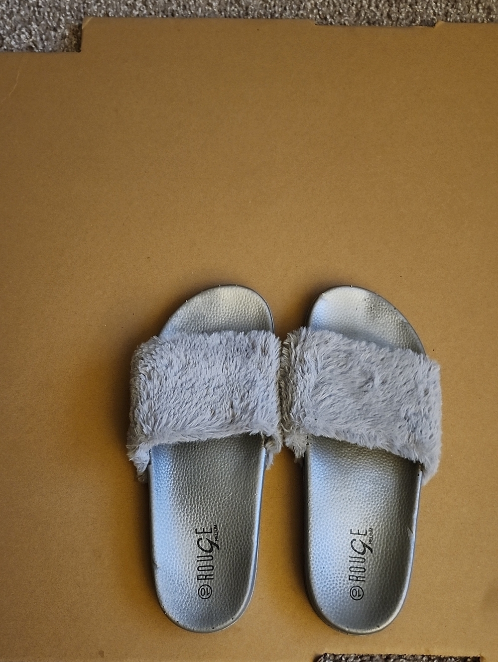 Women’s Faux-Fur Slide Sandals in Light Gray